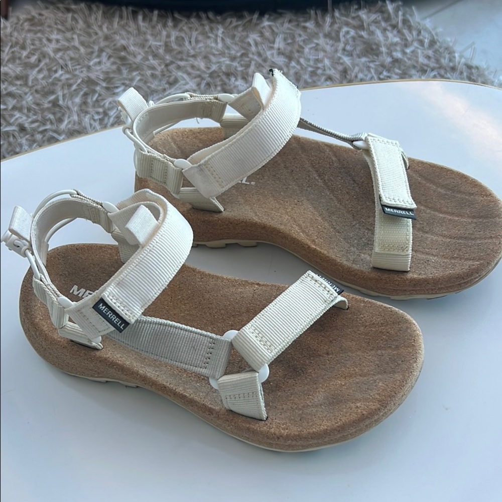 Super Cute Merrell Hiking Sandals